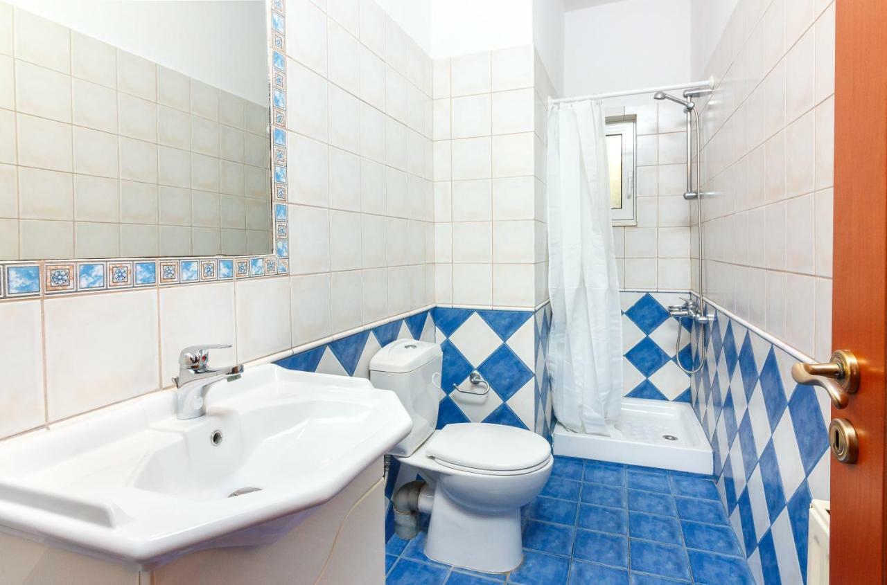 Charming And Comfy House Διαμέρισμα Aγία Μαρίνα Εξωτερικό φωτογραφία